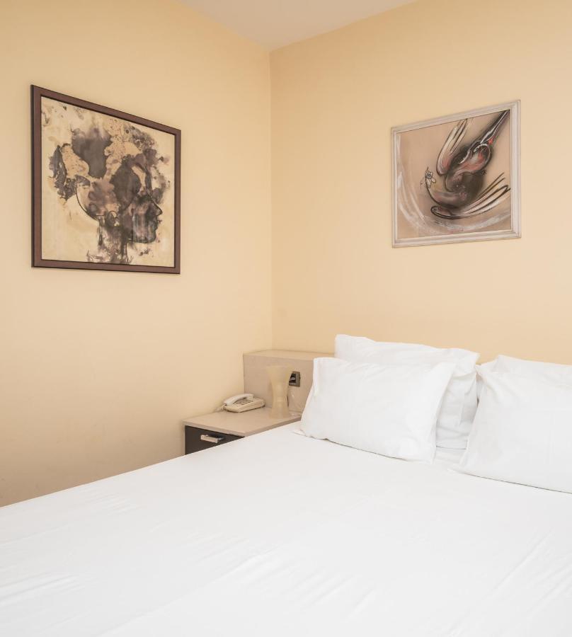 Pelister Skopje Bed & Breakfast Room photo