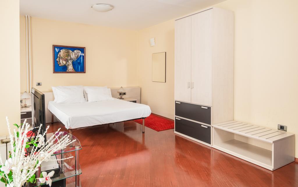 Pelister Skopje Bed & Breakfast Room photo